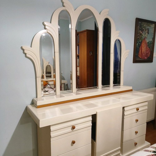 Dressing table with chair used and drawers on both sides