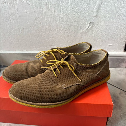 Robinson men's shoes used, casual, brown and gold, size 43