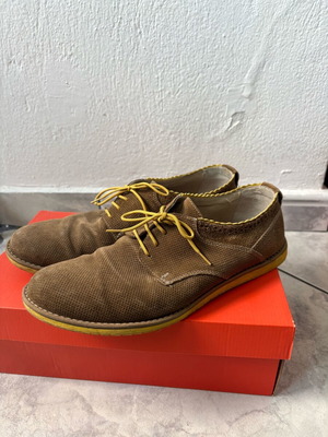 Robinson men's shoes used, casual, brown and gold, size 43