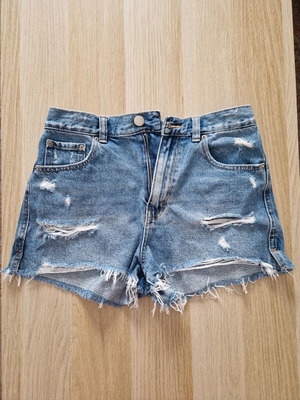 Pull & Bear denim shorts, Small 36, blue