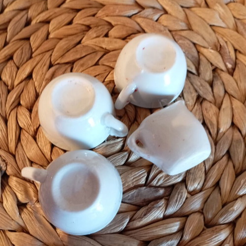 Mini vintage ceramic set used, three cups and milk jug