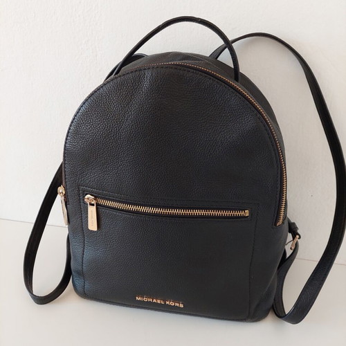Michael Kors leather backpack used, medium size, black