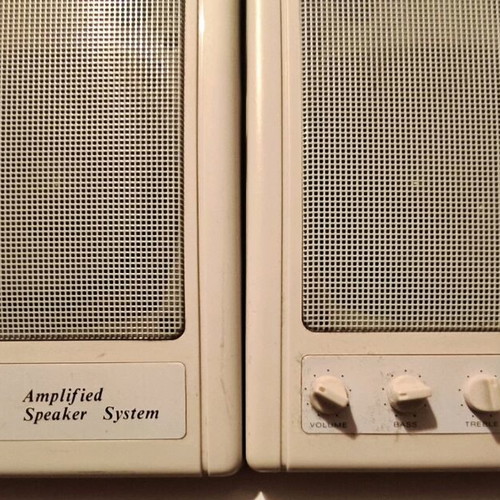Commodore SP-120 speakers used, functional, with side wear