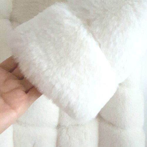 Fur coat made of synthetic hair new, white, size M