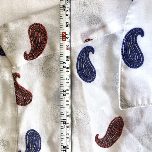 Vintage women's short-sleeve shirt with paisley pattern used, size M