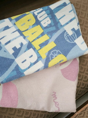 Children's beach towels used, pack of 2