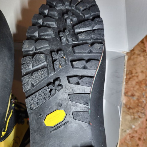 La Sportiva Nepal Evo GTX No 44 mountaineering boots used, waterproof