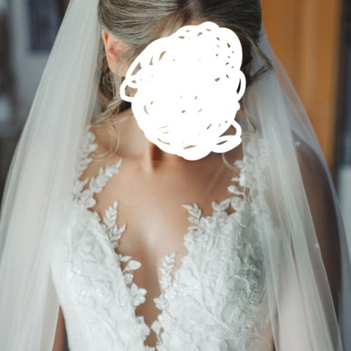 Justin Alexander wedding dress like new, size US 8, minor alterations