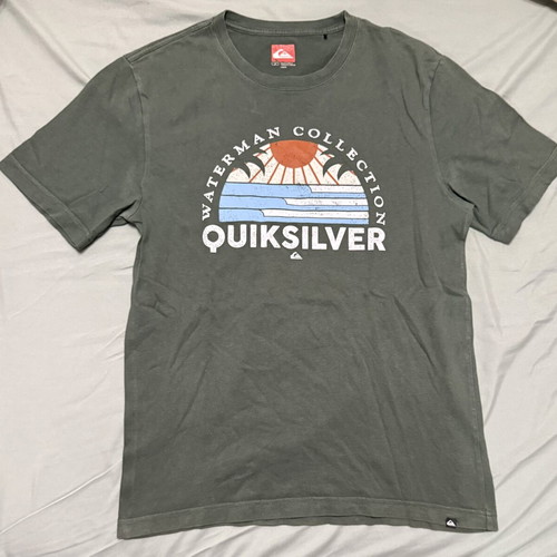 Quiksilver T-shirt green used, size M