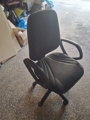 Office swivel chair
