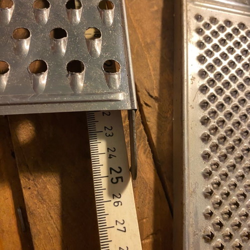 Old graters unused, set of 2, aluminum, like new