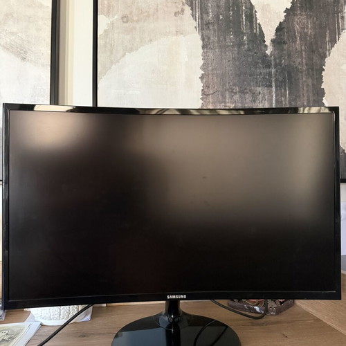 Samsung C27F390FHU Curved Monitor 27" FHD like new