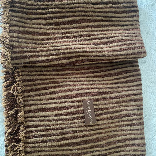 Guy Laroche Paris brown throw over 120x180cm used