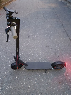 Xiaomi Electric Scooter 4 used, 600W motor, 25 km/h max speed