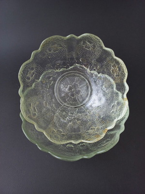 Set of 2 vintage embossed glass salad bowls Ortnerwieres like new