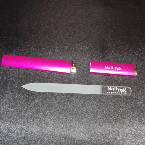 Nail Tek Medium Crystal Nail File new with fuchsia case