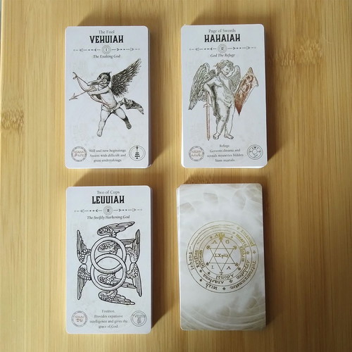 Angel Tarot Cards deck by Travis McHenry