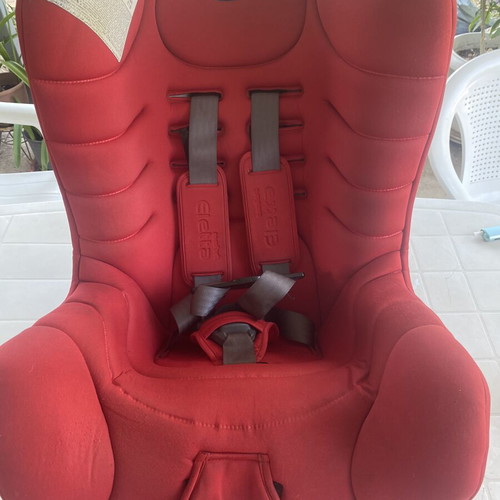 Chicco Eletta car seat for babies 0+ and toddlers 1