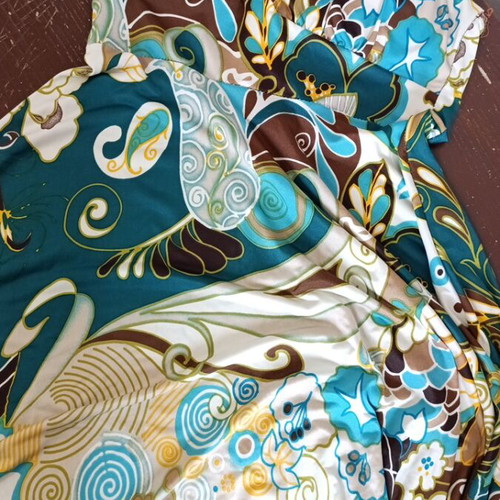 Short dress one size like new
