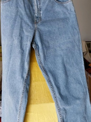 Γυναικείο τζιν παντελόνι Marks & Spencer σαν καινούργιο, Ν16, μπλε