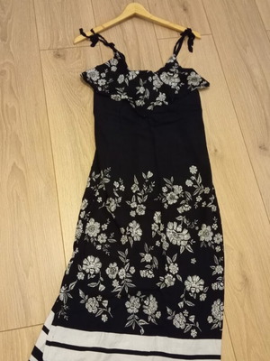 Dress C&A black and white size 34-36 like new