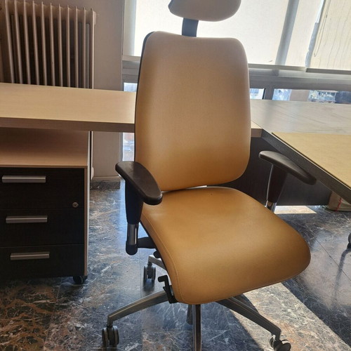 Office furniture set used, corner desk with 3 chairs and storage