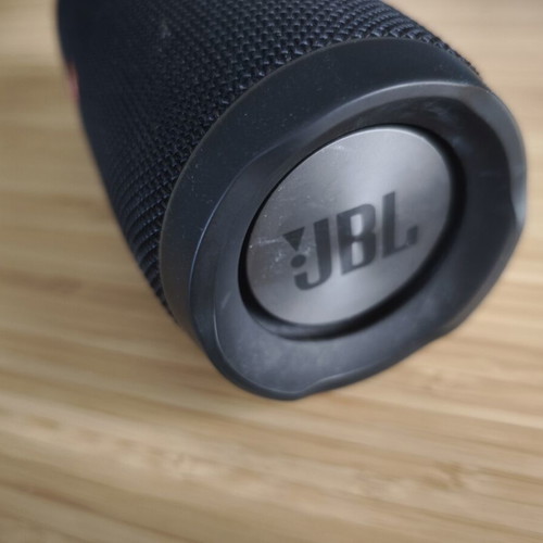 JBL Charge 3 Bluetooth speaker, fully functional