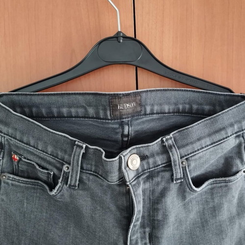 Hudson unisex teen black stonewashed jeans like new
