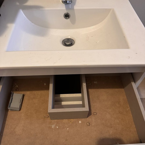Sink with furniture Practiker like new, dimensions 62x57x47 cm