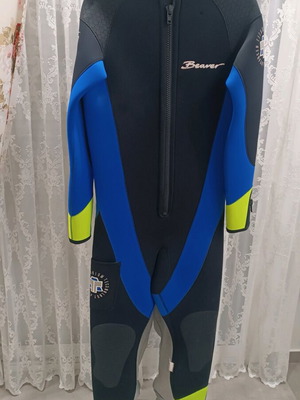 Diving suit like new in excellent condition