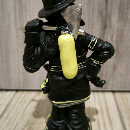 Decorative firefighter sculpture new, resin 16cm