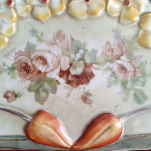 Art Nouveau vase for plants or flowers ceramic and barbotine like new