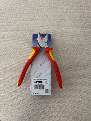 Knipex Electrician Pliers 200mm new