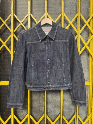 Gianfranco Ferre Women’s Denim Trucker Jacket like new, size S, blue