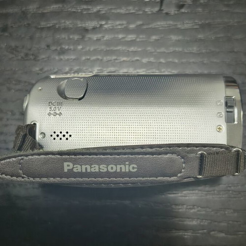 Panasonic HDC-SD40 videocamera like new, Full HD, 16.8x zoom