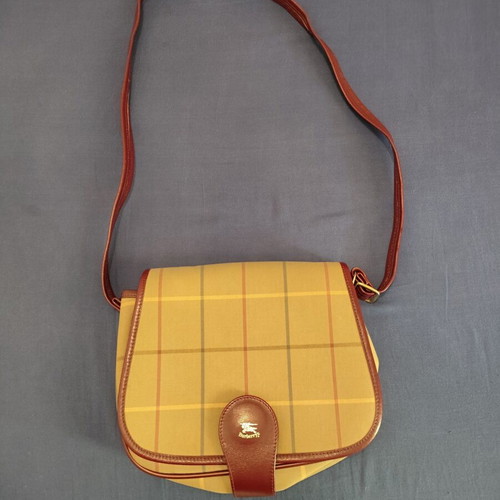 Burberry Nova Check Shoulder Bag like new, canvas and leather