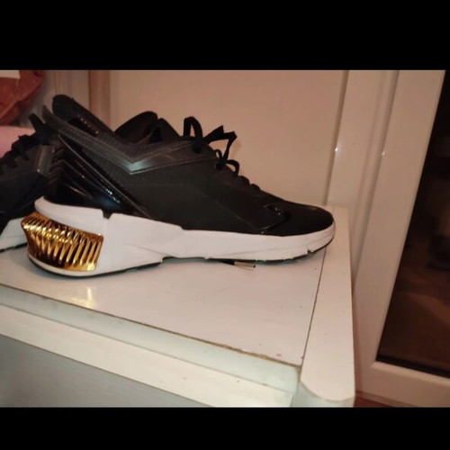 Puma Provoke XT Block sneakers size 38.5 used, black and gold
