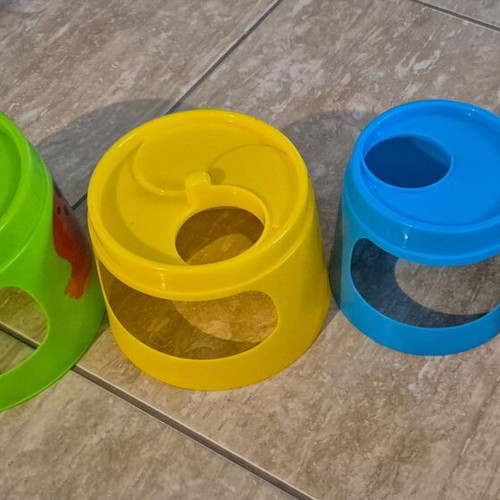 Playgo Dinosaur Stacking Tower Like New With 2 Balls