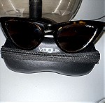  γυαλιά ηλιου cat eye- vogue gigi hadid