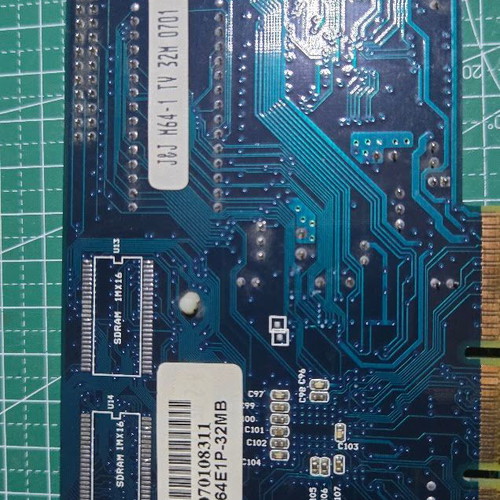 Vintage retro AGP graphics card 32MB SDRAM like new with S-Video and TV-Out