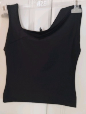 Must blouse black with different shoulder shapes, like new size 2