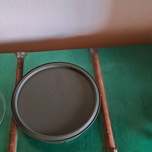 Cake mold used with lid