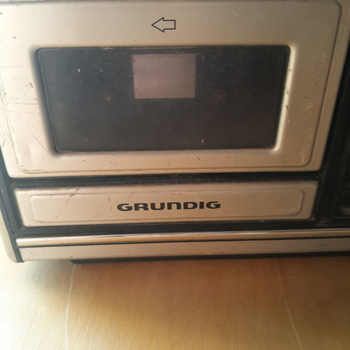 Grundig C4200 Automatic vintage radio cassette player used