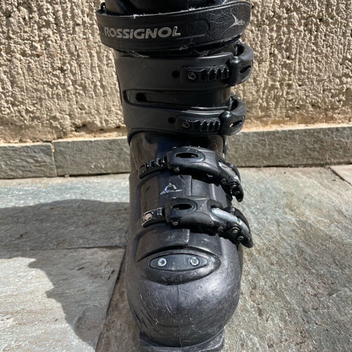Atomic skis used 2010, ideal for slalom