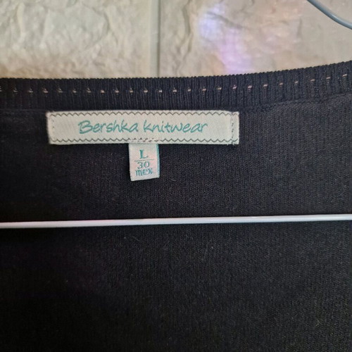 Cardigan like new with buttons size L