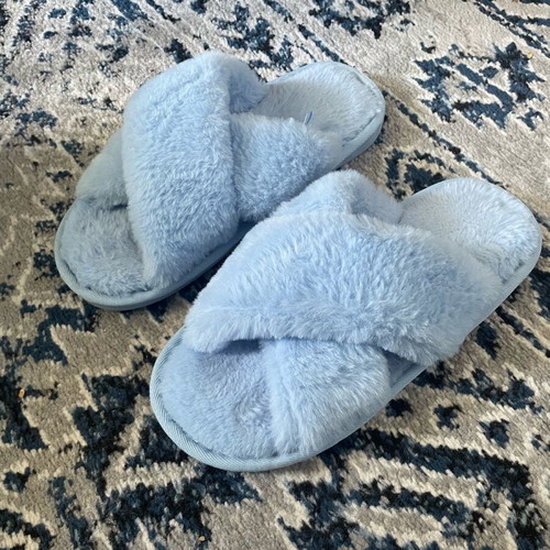 Sinsay fuzzy slippers like new, size 36-37, blue