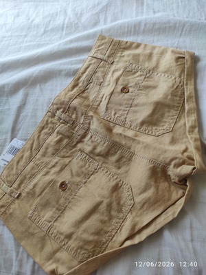 Roxy shorts new, beige denim, sizes 25-28