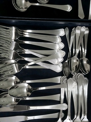 Σετ μαχαιροπήρουνα 83τμχ Monogram stainless steel 18/8 σαν καινούργιο