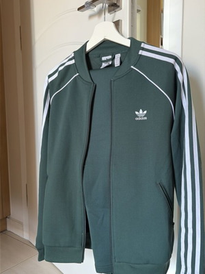 Adidas women's tracksuit used, size M, green