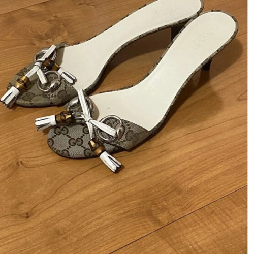 Gucci sandals like new vintage size 39.5
